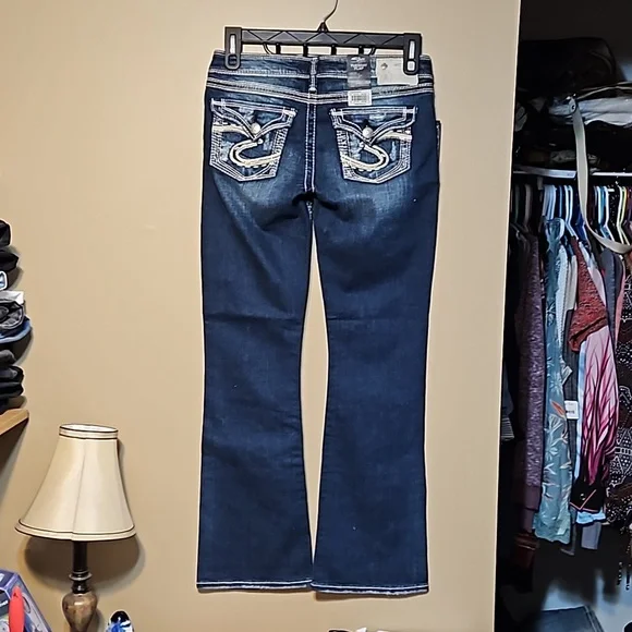 NWT Silver Bootcut Distressed Jeans - Picture 6 of 16